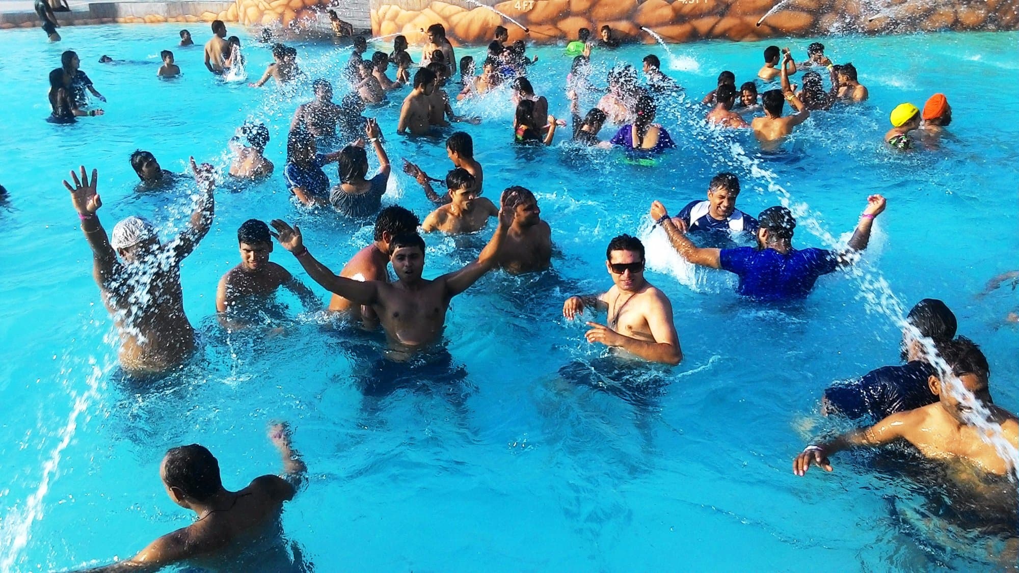 Travel to noida, India