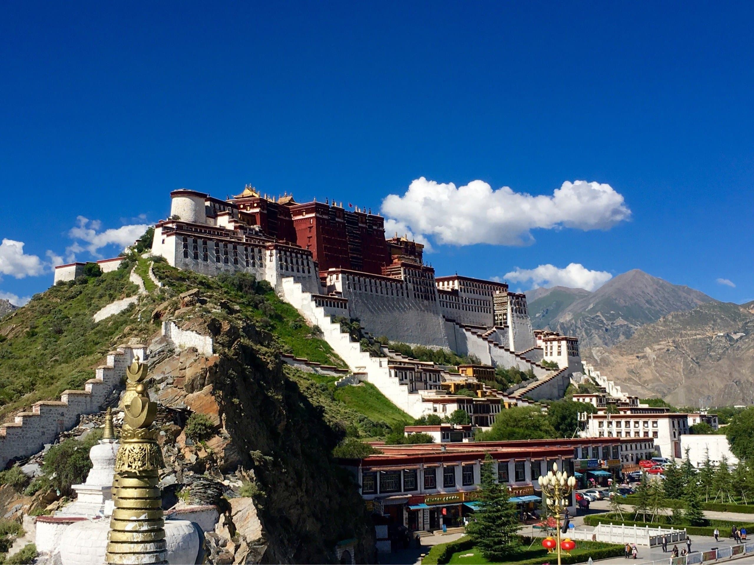 Travel to lhasa, China