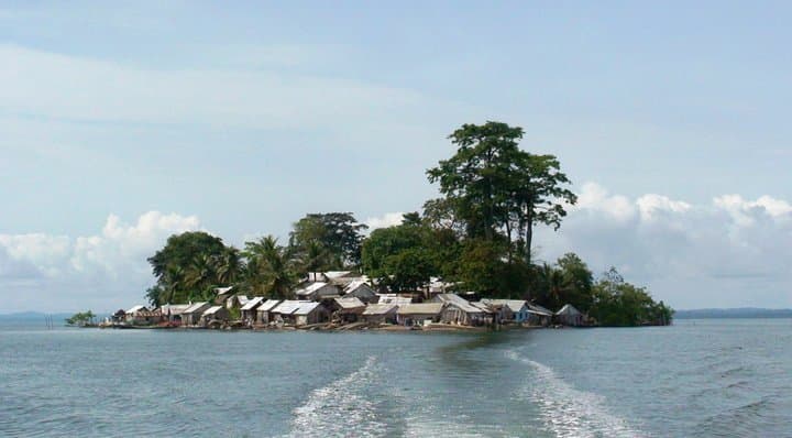 Travel to estuaire, Gabon