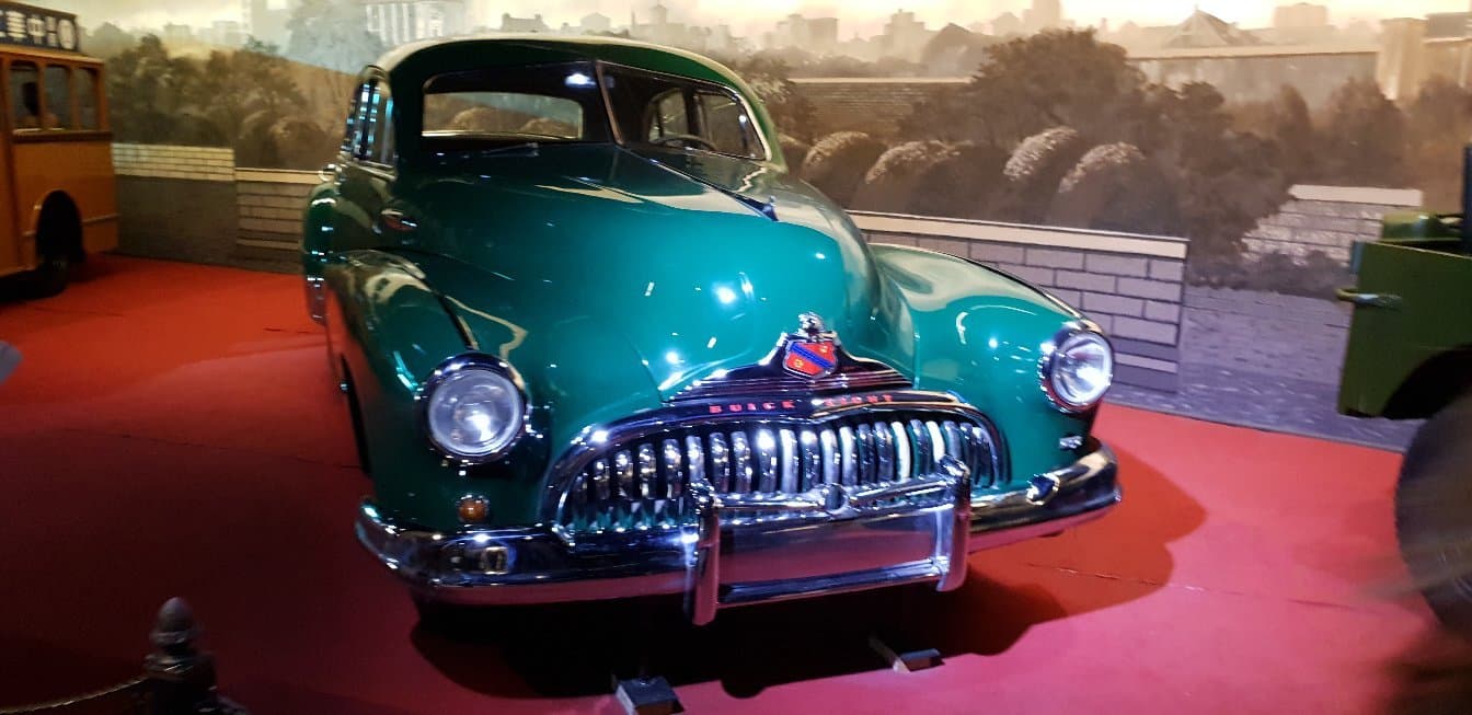 Travel to dashiqiao (showing Dashiqiao Mining History Exhibition Hall)